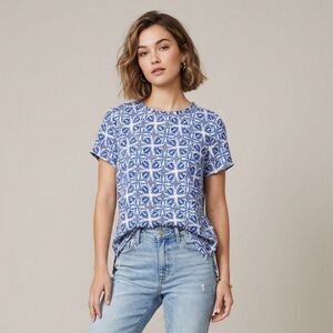 LOFT Top Blue White Floral Tile Print Short Sleeve Coastal Blouse Women Medium